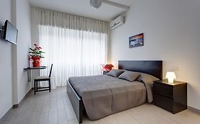 Elements Guest House Roma